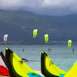 S27 Naish Boxer Single Strut Freeride/Foiling Kite - 50% Off Discounts Apply ! -Pro Surf Shop naish s27 boxer single strut kite size bar 6